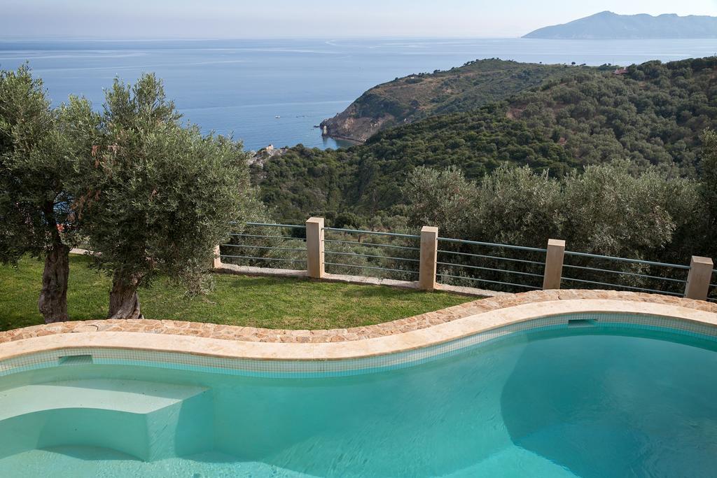 Olivia'S Villas Of Luxury Kalivia  Exterior photo
