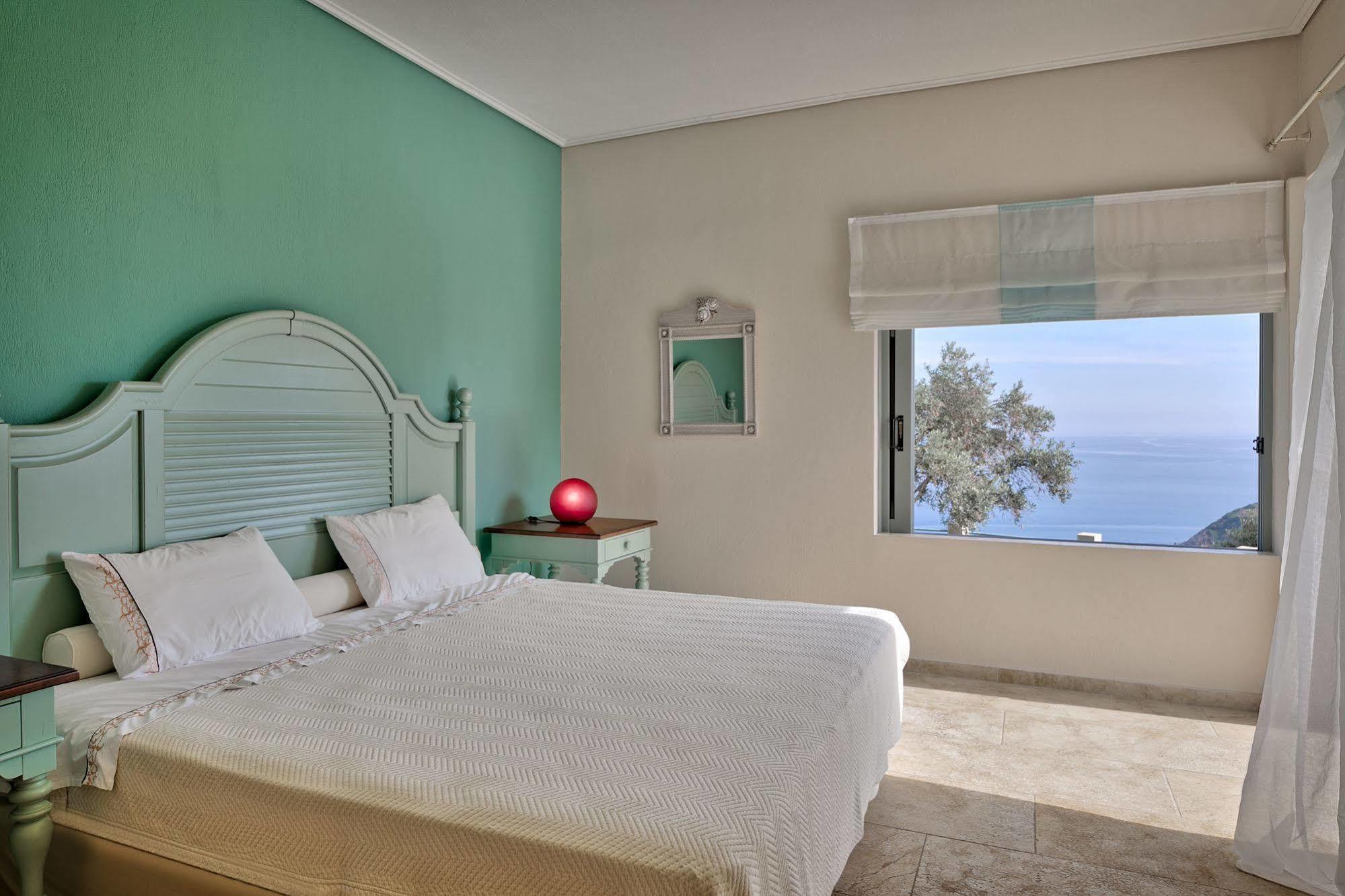 Olivia'S Villas Of Luxury Kalivia  Exterior photo