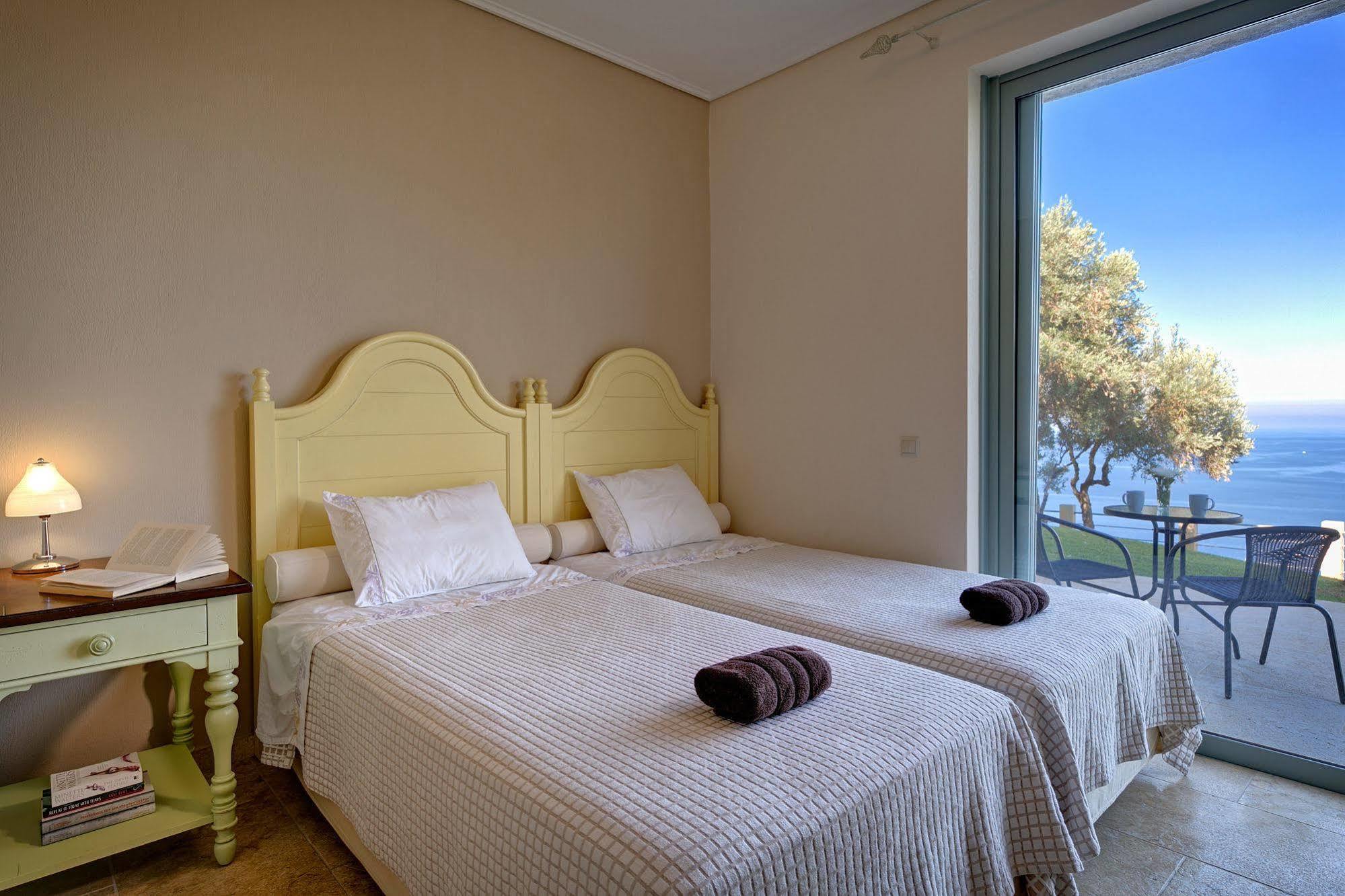 Olivia'S Villas Of Luxury Kalivia  Exterior photo